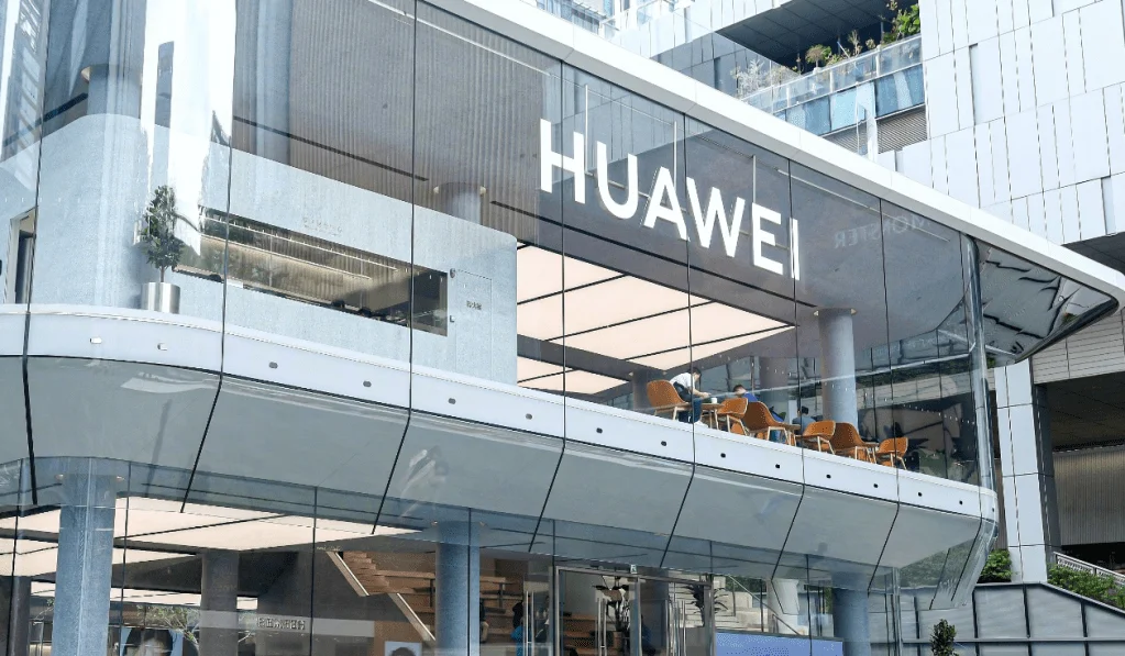 Huawei Mate 90 Series to Feature Game-Changing Kirin 2026 Chip with Advanced Logic Folding Technology