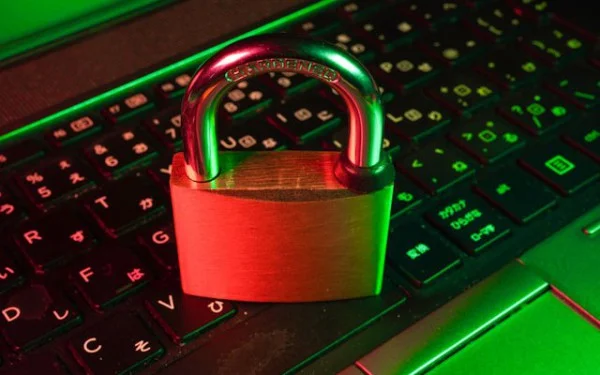 Transforming Access Management for Dynamic Organizational Changes in BI Tools