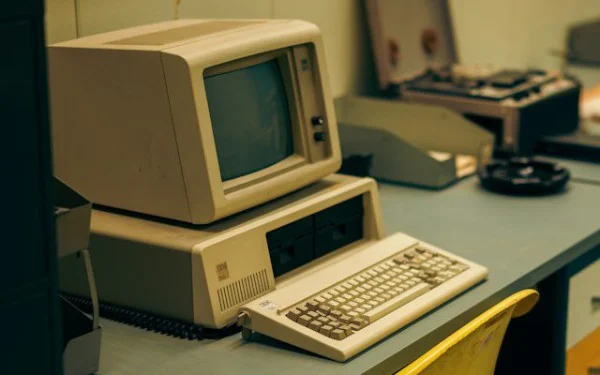 Addressing Software Consistency: Understanding Environmental Impact in Development